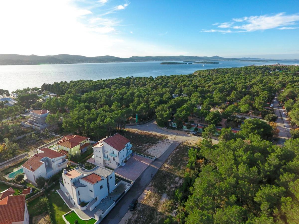 Villa Astoria Biograd Na Moru Exterior photo